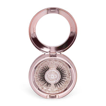 Load image into Gallery viewer, The Lover - Lovely Lashes Pro Belgium
