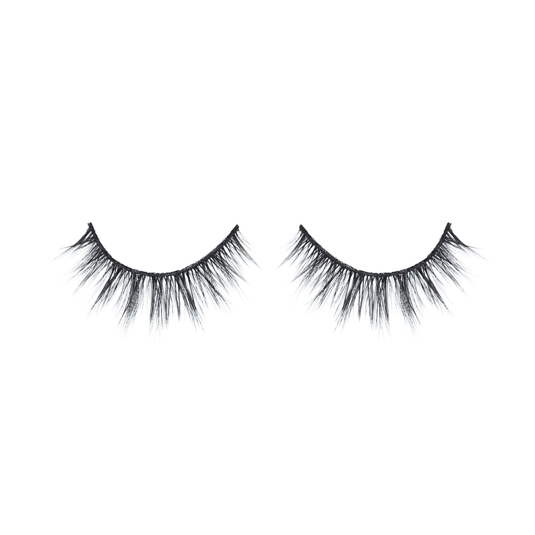 Marilyn Lashes - Minimal Chic Look to Show-stopping Drama - Lovely Lashes Pro Belgium